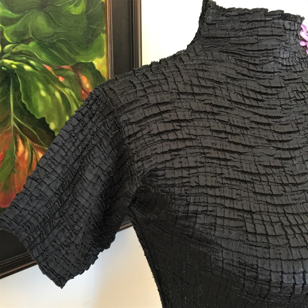 * SOLD* STRETCHY SILKY MOCK NECK TOP - Picture 2 of 8